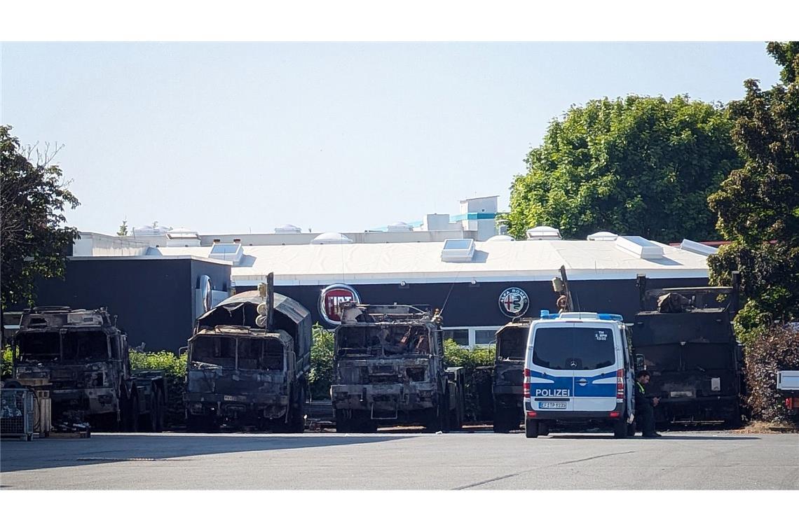 Einen Monat nach dem Anschlag auf Bundeswehr-Lkw in Erfurt gibt es drei Verdächtige. (Archivbild)