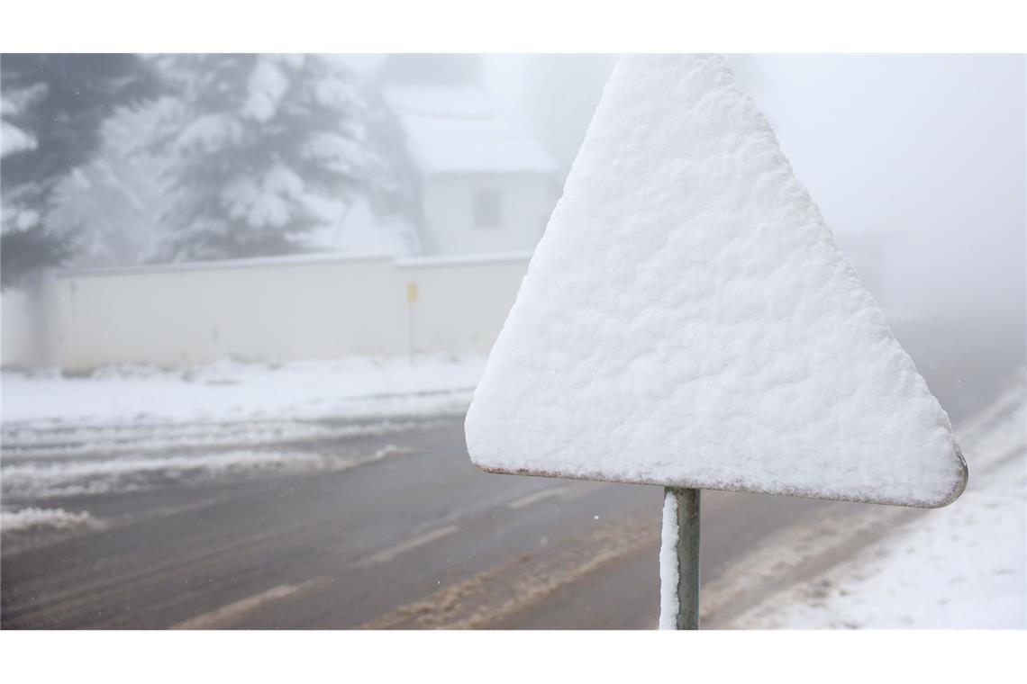 Berichte über kommenden "Jahrhundertwinter" – was ist dran? Einige Prognosen warnen vor einem Jahrhundertwinter - doch lässt sich so etwas überhaupt vorhersagen? (Symbolbild)