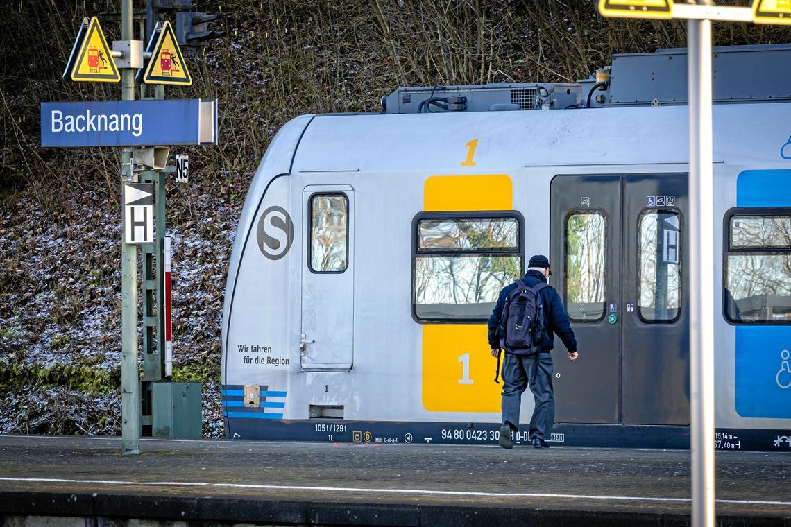 Bahnchaos am Dienstagmorgen Einige S-Bahnen fallen am Dienstagmorgen aus. Foto: Alexander Becher