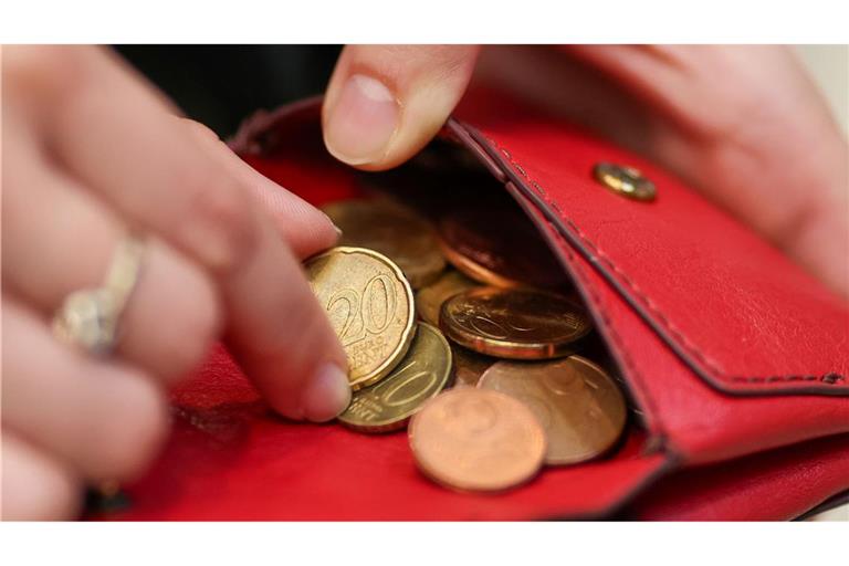 Einkommen im unteren Bereich gehören für Millionen von Menschen zum Alltag. (Symbolbild)