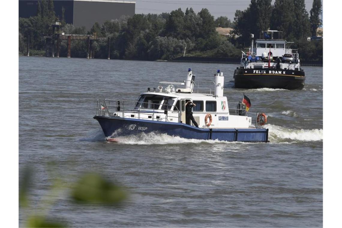 Tote und Vermisste nach Badeunfällen an Seen und Flüssen