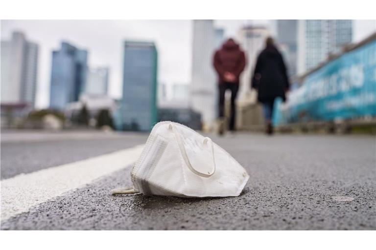 Einst Alltagsgegenstand, mittlerweile eher selten zu sehen: Masken zum Schutz gegen Corona.