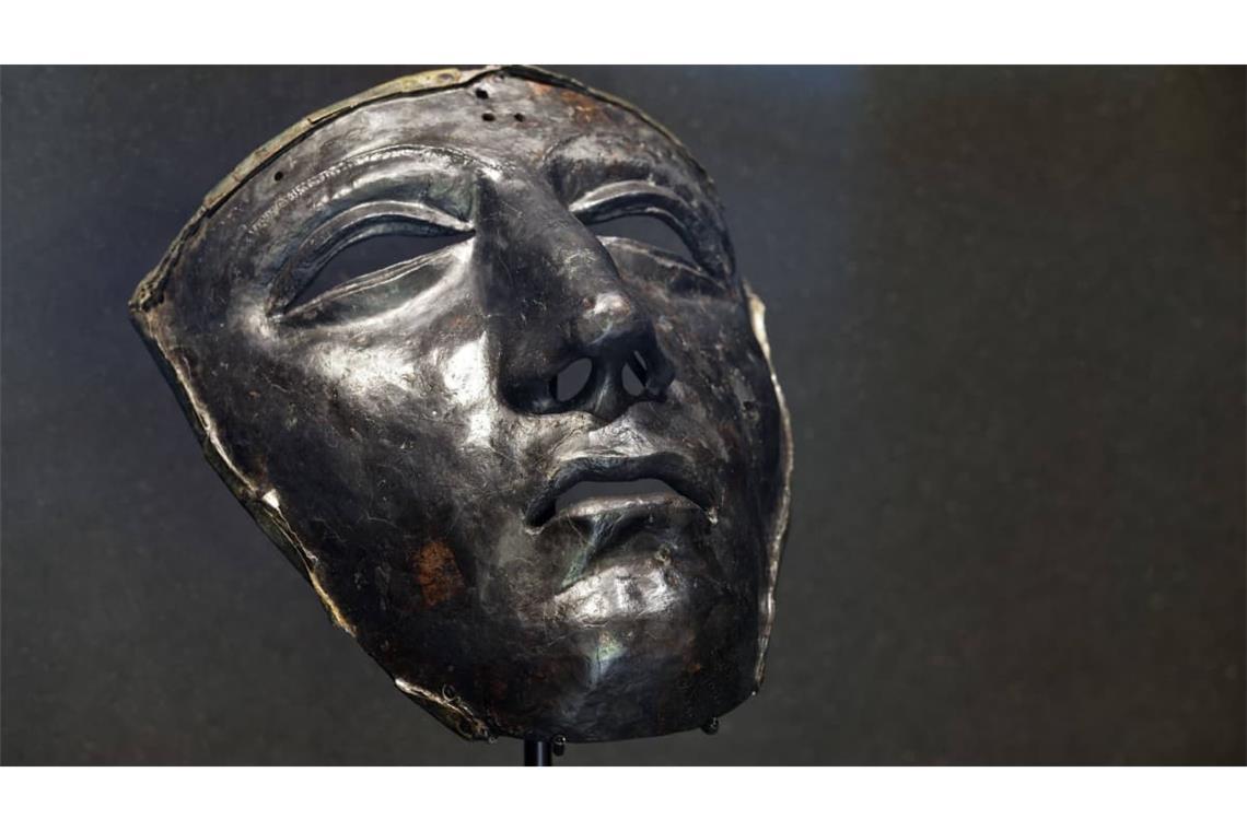 Eiserne Gesichtsmaske eines römischen Reiterhelms, Museum und Park Kalkriese,