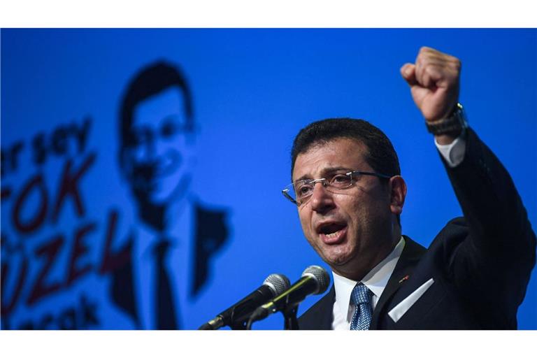 Ekrem Imamoglu wurde in der Türkei am 19. März wegen Korruptions- und Terrorvorwürfen festgenommen.