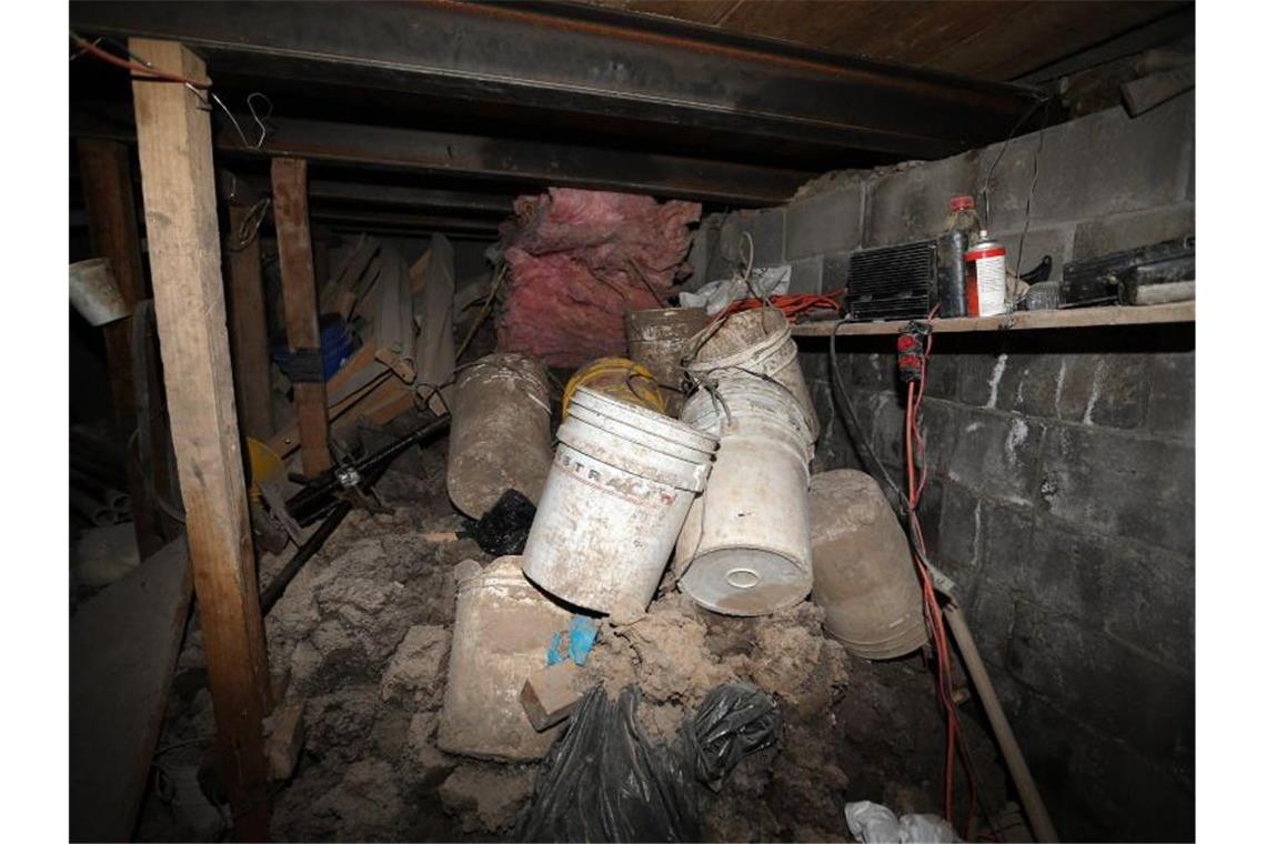 „El Chapo“ war weg - und hinterließ nur Müll und Erdaushub: Nach nur 17 Monaten in Haft floh der Drogenboss 2015 durch einen 1,5 Kilometer langen Tunnel aus dem Gefängnis Altiplano. Foto: str