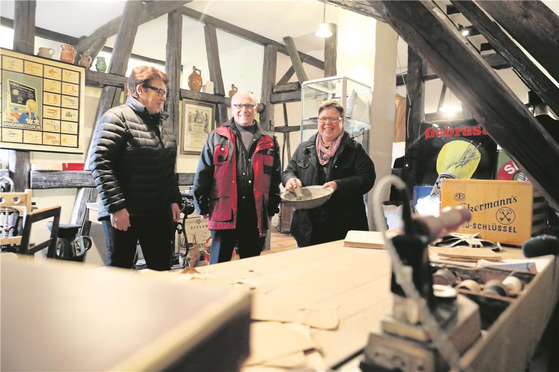 Schneidertisch des Opas im Museum