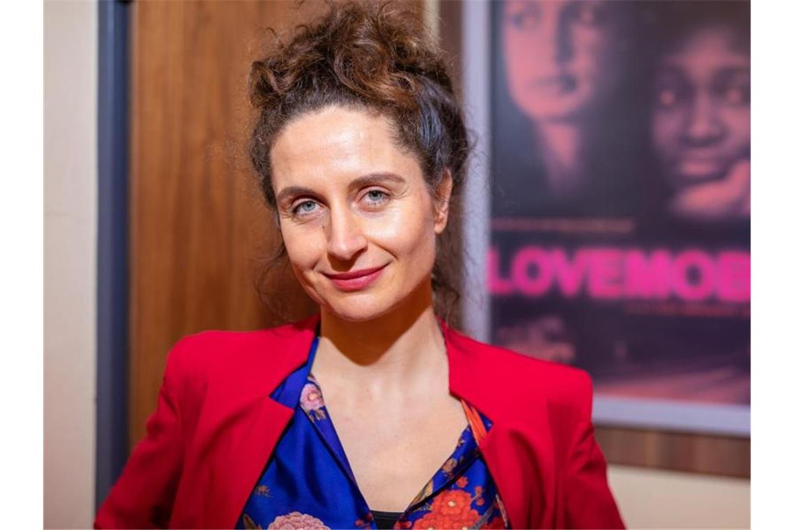 Elke Lehrenkrauss, Regisseurin des Dokumentarfilms „Lovemobil“. Foto: Moritz Frankenberg/dpa/Archivbild