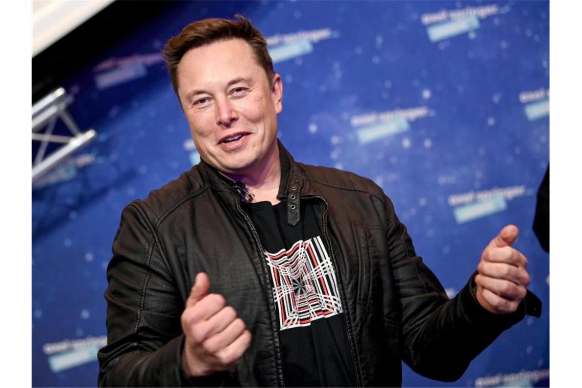 Färbt Teslas Börsenglanz langsam auf VW ab? Elon Musk, Tesla-CEO bei der Verleihung des Axel Springer Award. Foto: Britta Pedersen/dpa-Zentralbild/dpa-pool/dpa