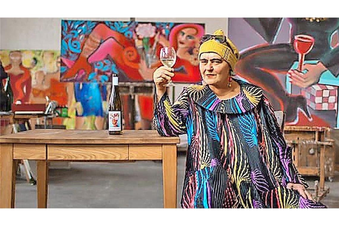 Elvira Bach (hier in ihrem Atelier in Berlin) ist am 28. Oktober Gast der Dialogreihe „Über Kunst“ in der Staatsgalerie