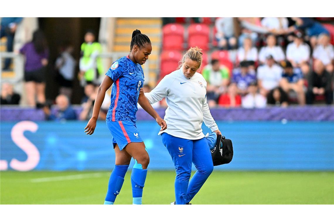 Die Crux mit dem Kreuzband bei Fußballerinnen: Angst wächst EM-Aus wegen Kreuzbandriss: Frankreichs Marie-Antoinette Katoto
