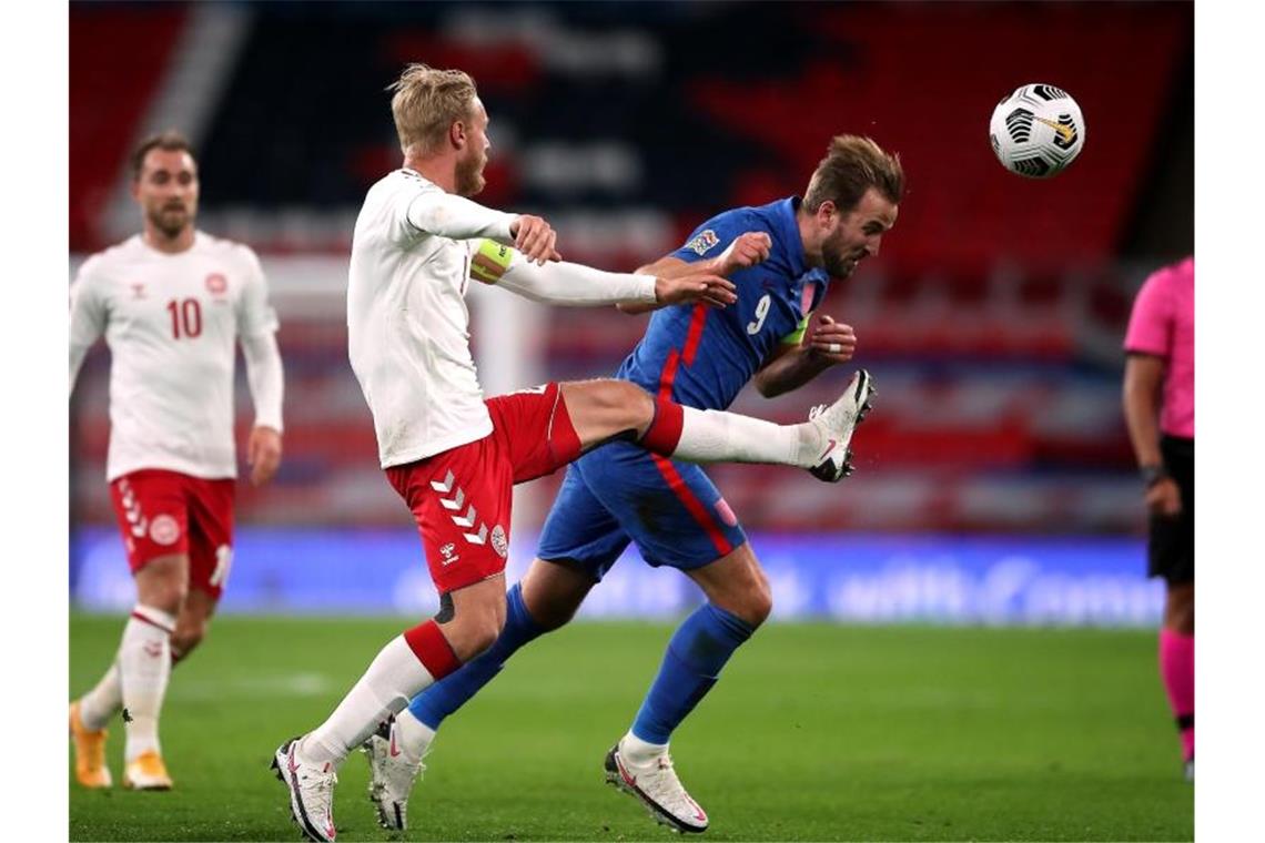 Dänemark besiegt England - Lewandowski-Doppelpack für Polen