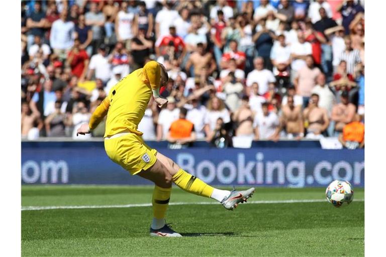 Englands Torwart Jordan Pickford durfte selber zum Elfmeter antreten. Foto: Tim Goode/PA Wire