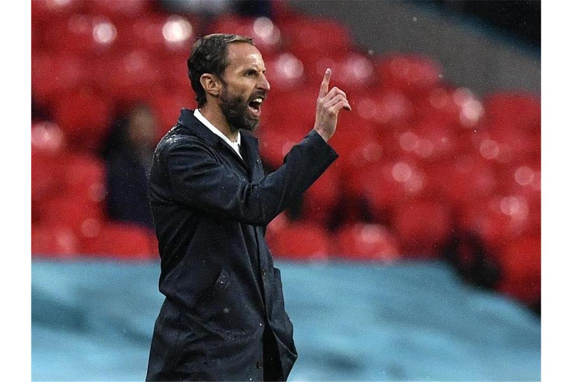 Keine Tore: Schottland wehrt einfallslose Engländer ab Englands Trainer Gareth Southgate war teilweise unzufrieden mit dem Spiel seines Teams. Foto: Justin Tallis/AFP POOL/AP/dpa