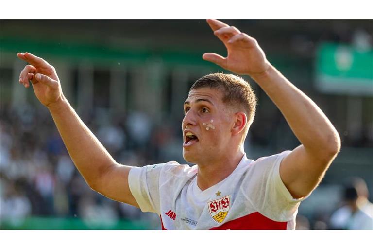 Enis Redzepi im vergangenen Mai im DFB-Pokalfinale. Auch am Wochenende erzielte der Torjäger in der zweiten Runde gegen den SC Freiburg einen Treffer.