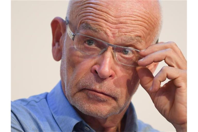 Enthüllungsjournalist Günter Wallraff sieht in der Enthüllung einen „gelungenen Coup“ - Stefan Brink, Datenschutzbeauftragter in Baden-Württemberg nennt die Veröffentlichung eine „kriminelle Tat“. Foto: Arne Dedert