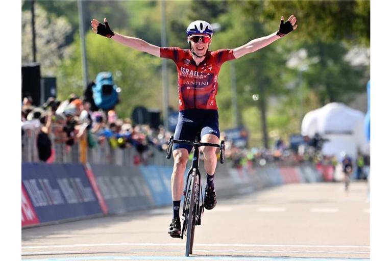 Entschied die 17. Etappe beim 104. Giro d'Italia für sich: Dan Martin. Foto: Massimo Paolone/LaPresse/AP/dpa