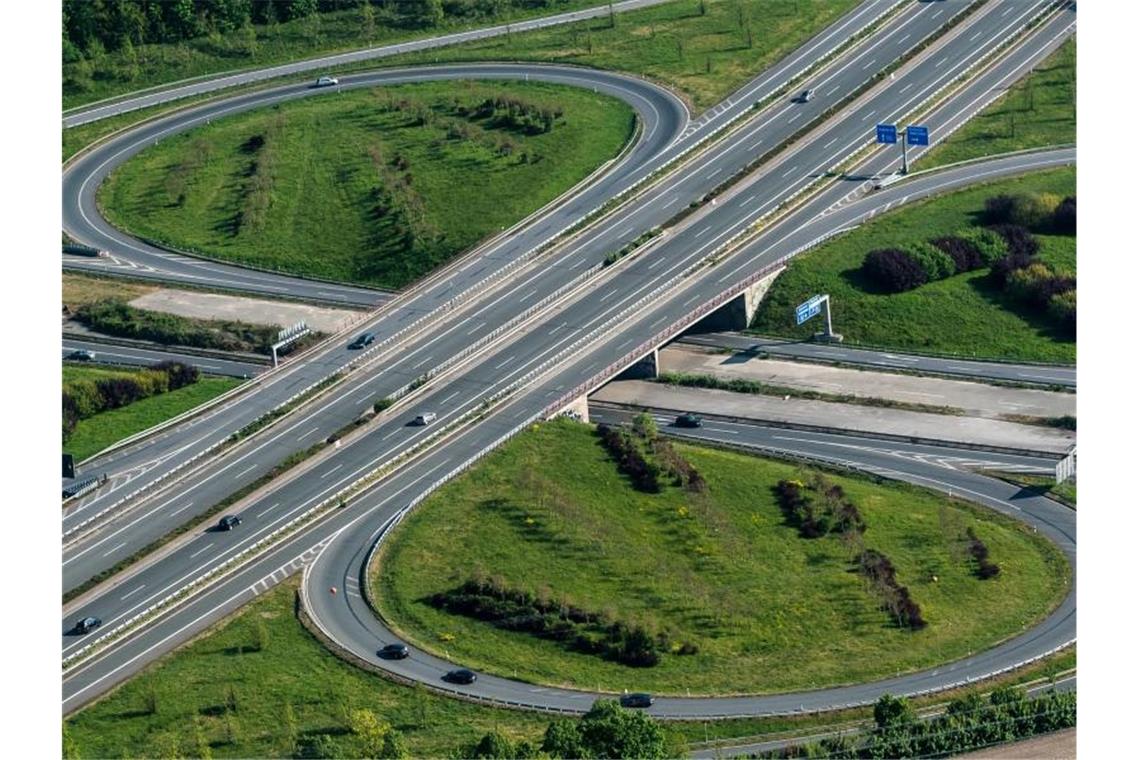 Entspannte Lage auf den Autobahnen in Nordrhein-Westfalen, Bayern und Baden-Württemberg (Archiv). Foto: Bernd Thissen/dpa