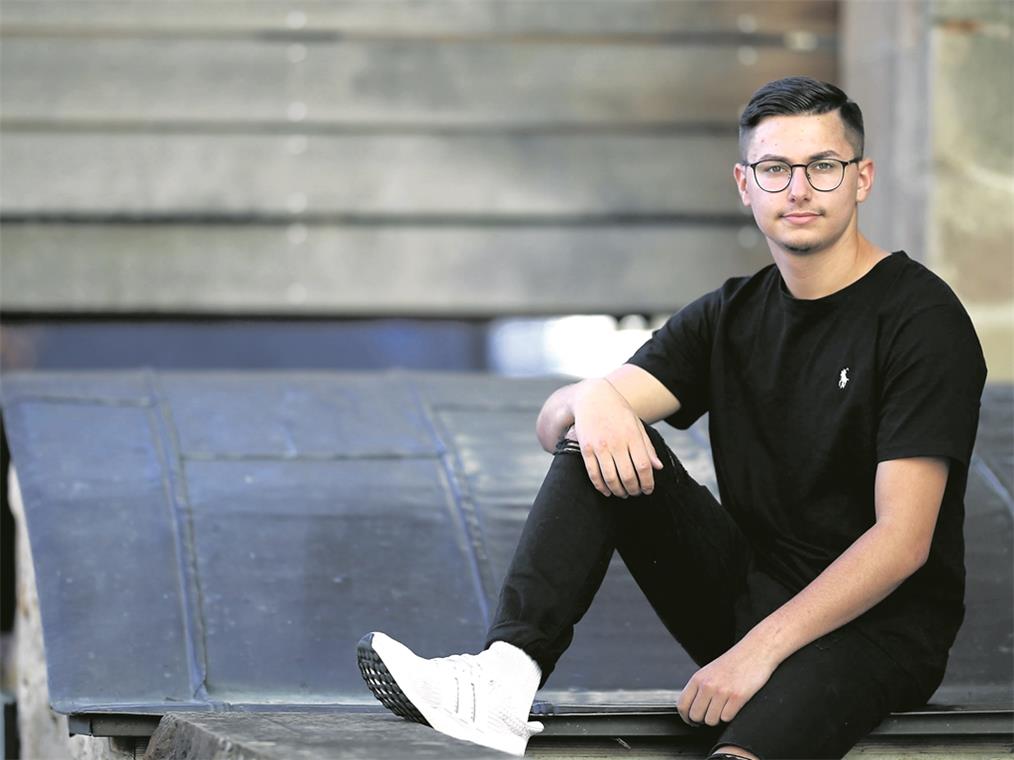 Eine Zeit zwischen Hoffen und Bangen Er hat eine harte Zeit hinter sich, aber es scheint, sich gelohnt zu haben: Der an einer unheilbaren Krankheit leidende Robin. Foto: A. Becher