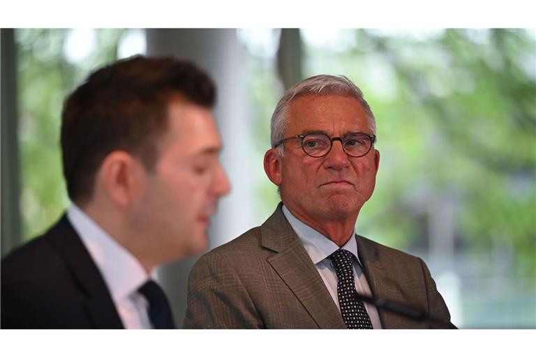 Er ist immer noch da: Thomas Strobl (rechts), der neue Präsident des Landtags in Baden-Württemberg,  und Tobias Vogt,  baden-württembergischer CDU-Fraktionsvorsitzender