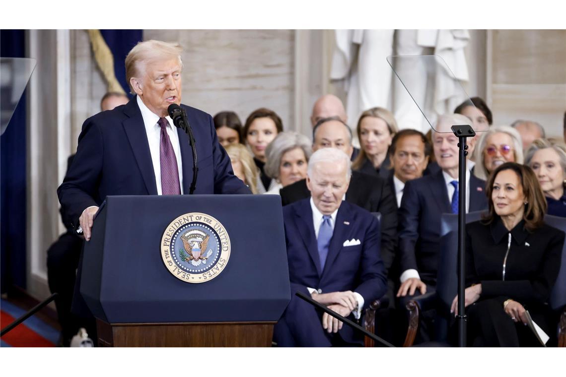 Trump schafft Fakten: Das sind die ersten Beschlüsse Er kündigte dafür mehrere sogenannte Executive Orders an, die keine Zustimmung des Kongresses brauchen.