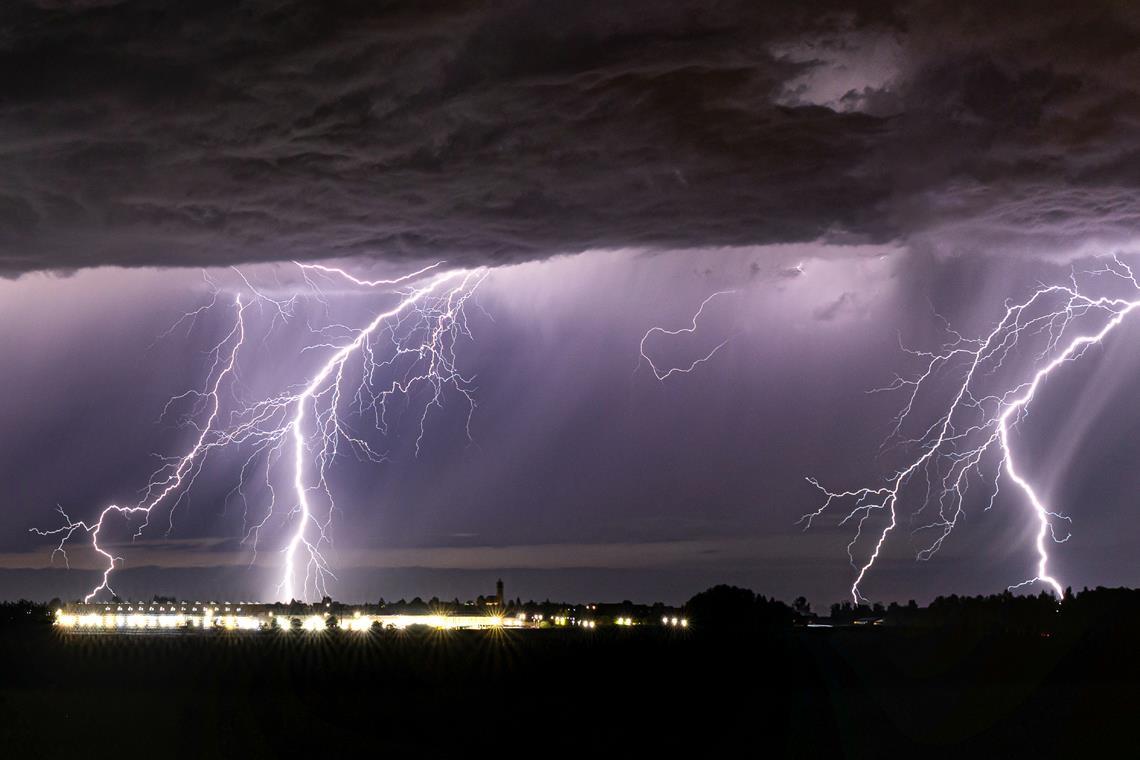 Auf der Jagd nach dem Sturm Erdblitz bei Heidenheim vom 18. Juli 2023. Foto: Alexander Wolf