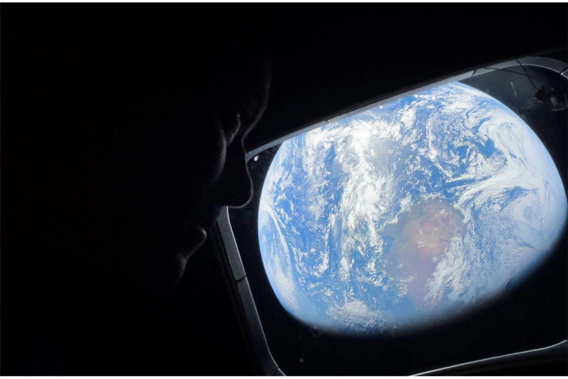 Erfahren Sie alles Wichtige zur Landung der Artemis-2-Rakete und der ersten bemannten Mondmission seit etwa 50 Jahren.