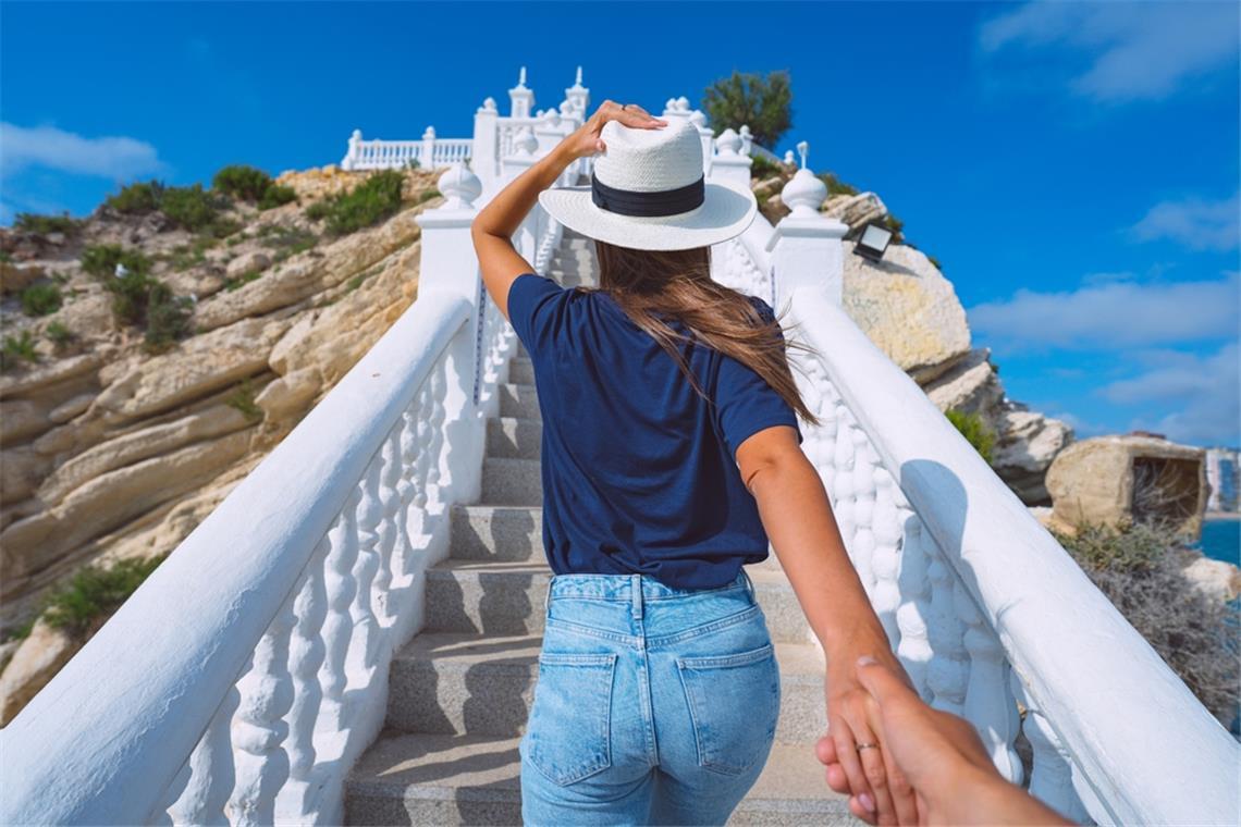 Wo ist es im April warm in Europa? Erfahren Sie, welche Urlaubsziele in Europa im April am wärmsten sind. Die beliebtesten Reiseziele im Überblick.