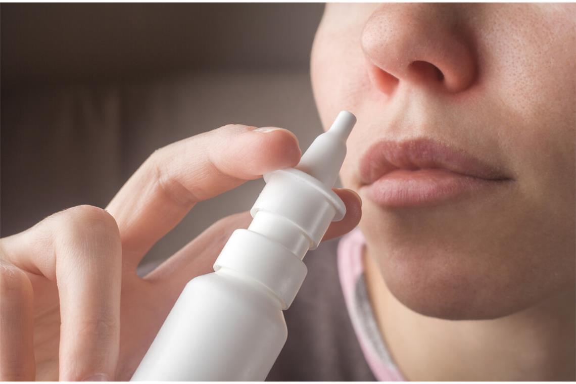 Wie funktioniert Nasenspray? - Einfach erklärt