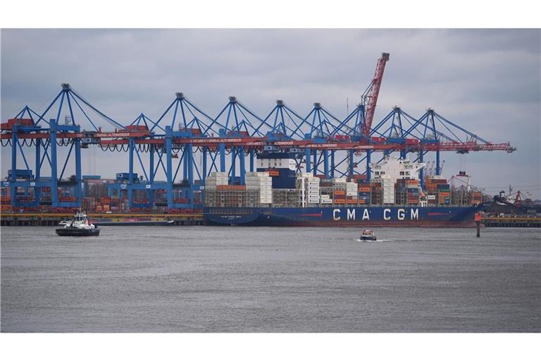 Erhöhte Preise durch Rohstoffknappheit und gestörte Lieferketten sind im laufenden Jahr eine weitere Belastung für Deutschlands Exporteure. (Archivbild)