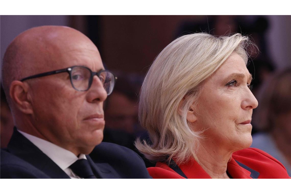 Debatte um Ausnahmegesetz in Frankreich Eric Ciotti will Marine Le Pen helfen.
