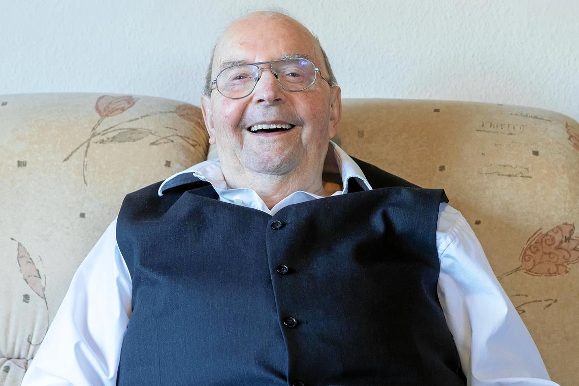 An der Geschichte der „kleinen“ Leute interessiert Erich Bauer feiert morgen seinen 90. Geburtstag.Foto: J. Fiedler