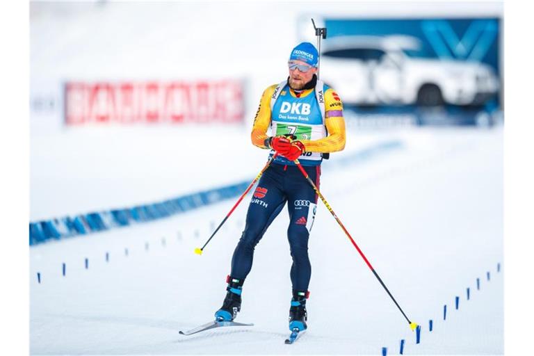 Erik Lesser kommt in Östersund ins Ziel. Foto: Johan Axelsson/Bildbyran via ZUMA Press/dpa