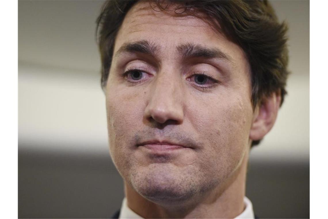 „Erkenne jetzt, dass es etwas Rassistisches war“ - Premier Justin Trudeau gerät durch die Veröffentlichung in Bedrängnis. Foto: Sean Kilpatrick/The Canadian Press/AP
