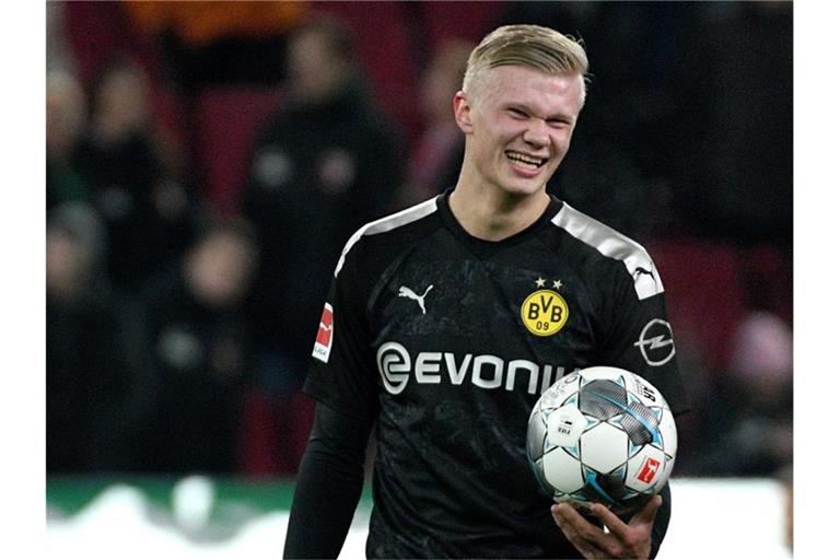 Erling Haaland erzielte in seinem ersten Spiel für Borussia Dortmund gleich drei Tore. Foto: Stefan Puchner/dpa