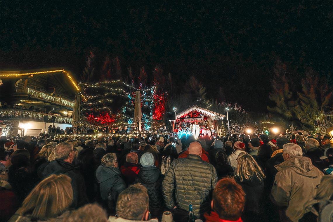 Eröffnung des Sonnenhof-Winterdorfs