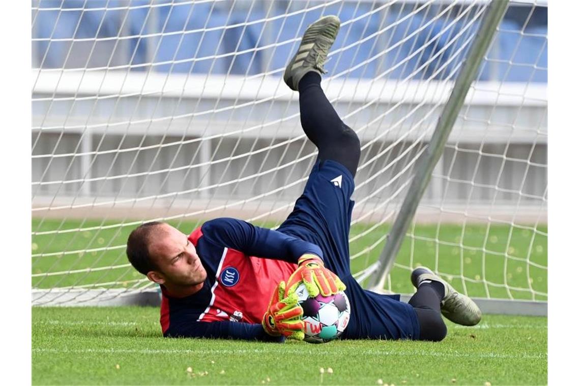 Ersatztorhüter kann sich beim Karlsruher SC nicht aufdrängen Ersatztorhüter Markus Kuster. Foto: Uli Deck/dpa/Archivbild