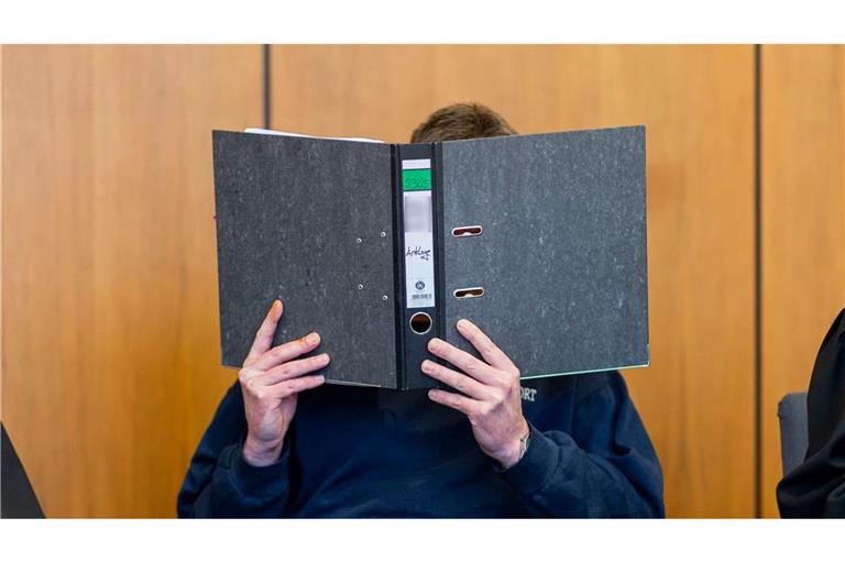 Erst Gift im Kaffee, dann 23 Schläge mit einem Eisenrohr: Nach dem Tod seiner Ex-Lebensgefährtin wird ein 41-Jähriger zu 13 Jahren Gefängnis verurteilt. (Archivbild)