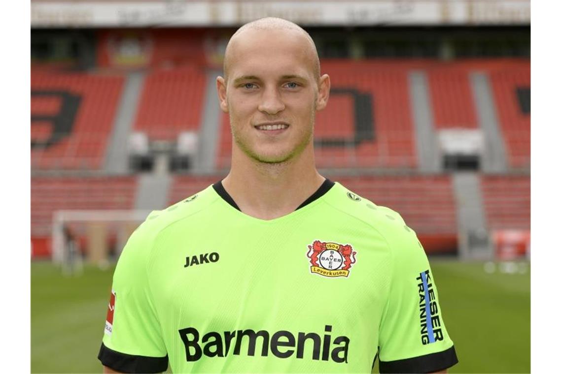 Erstmals seit acht Jahren wieder im Tor: Leverkusens Keeper Niklas Lomb. Foto: Ina Fassbender/POOL/AFP/dpa