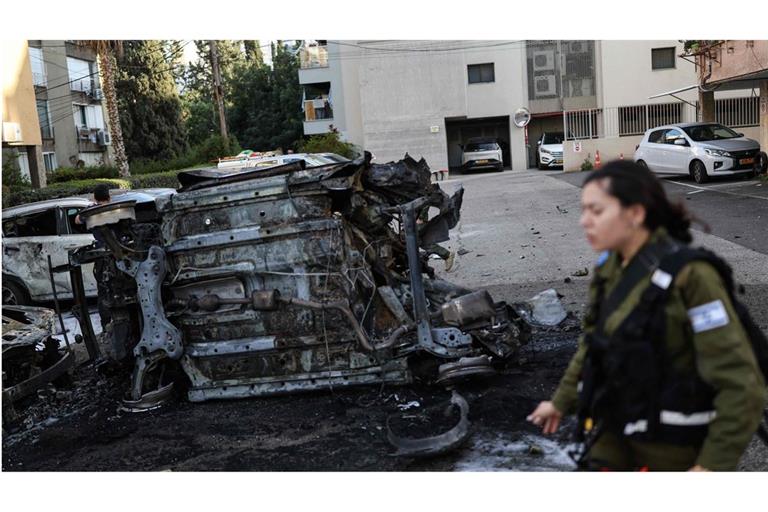 Erstmals seit Beginn des Iran-Kriegs hat die proiranische Hisbollah-Miliz aus dem Libanon wieder Raketen auf den Großraum der israelischen Großstadt Tel Aviv gefeuert (Archivfoto).