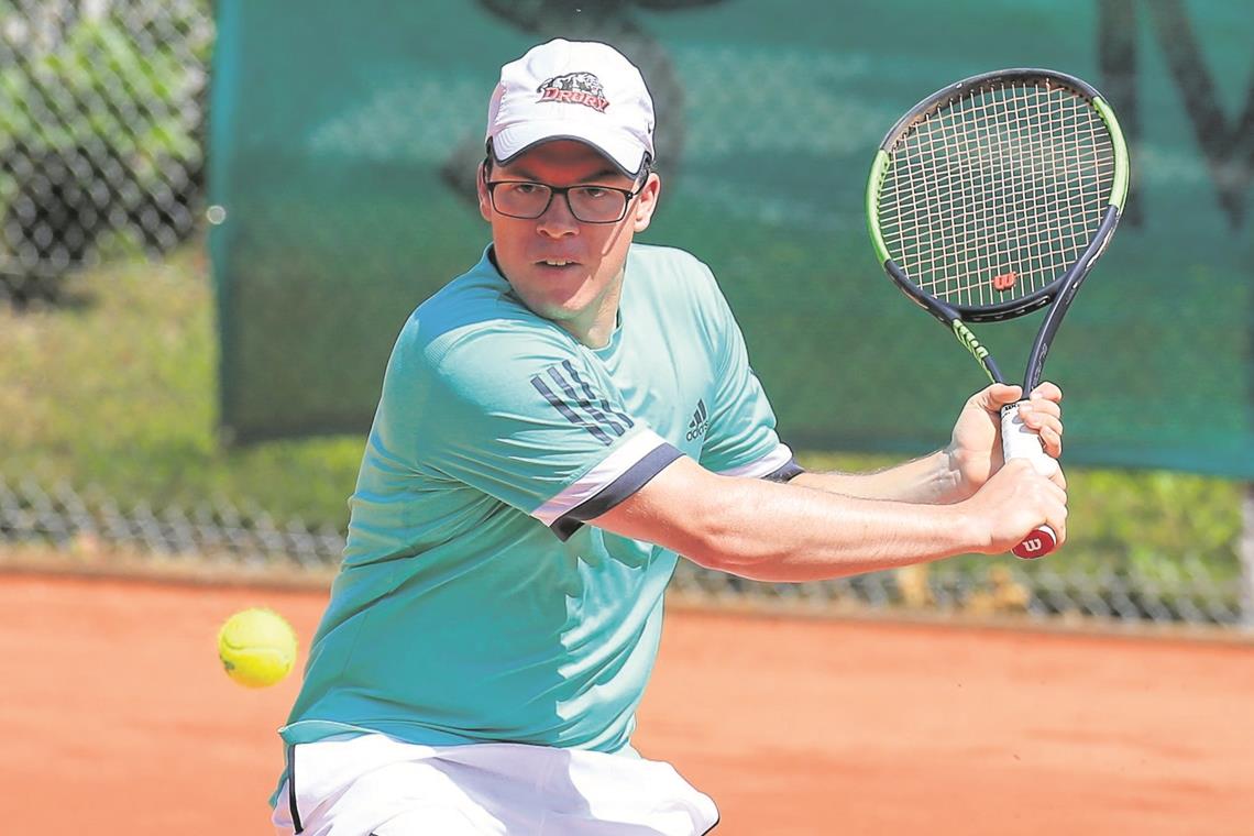 Doppel ebnen dem TSG-Team den Weg zum Sieg Erwischte einen überragenden Tag: TSG-Tennisspieler Maximilian Hepp.Foto: A. Becher