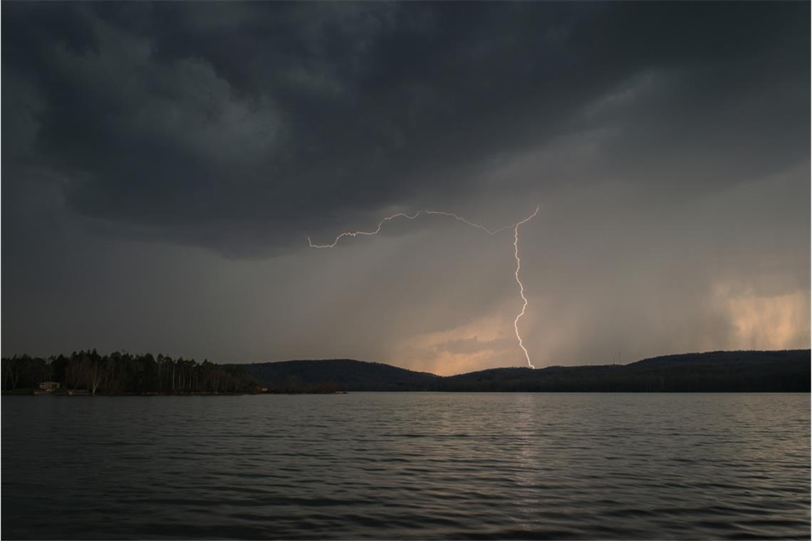 Es drohen wieder Gewitter in Deutschland.
