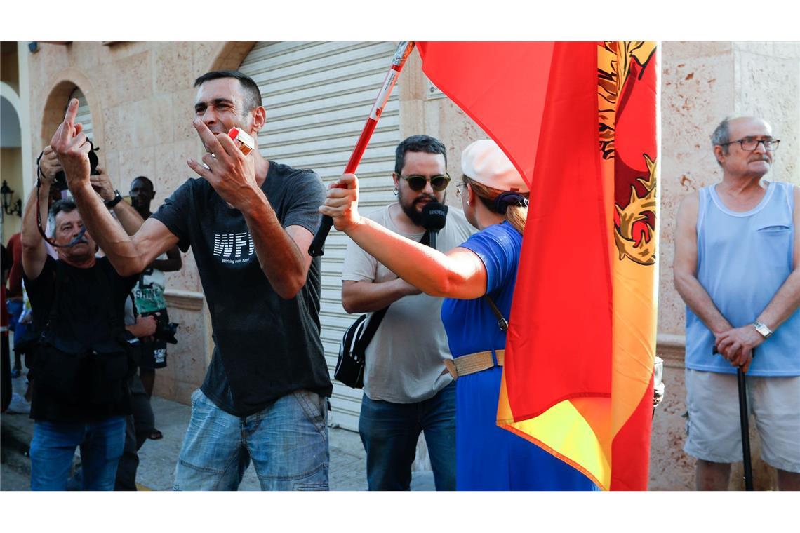 Polizei beendet rassistische Krawalle im Südosten Spaniens Es gab insgesamt 13 Festnahmen.