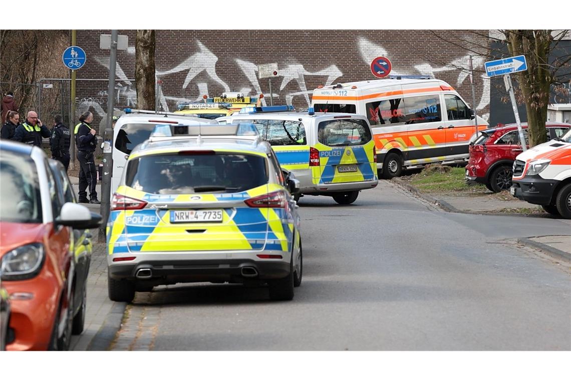 Randale und ein Messer – Erneut endet Polizeieinsatz tödlich
