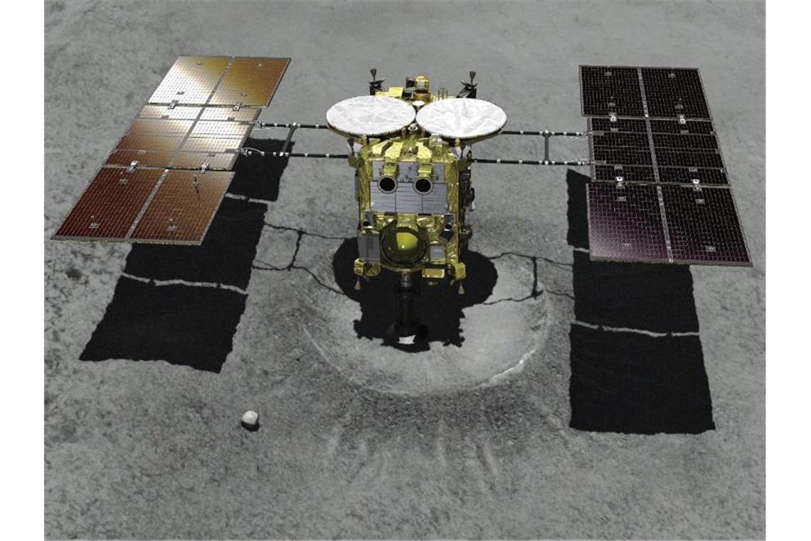 Japanische Raumsonde schickt Erkundungsroboter zu Asteroiden Es ist die letzte Mission von „Hayabusa 2“. Im November und Dezember soll die Sonde den Asteroiden verlassen und Ende nächsten Jahres zur Erde zurückkehren. Foto: Uncredited/JAXA/AP/dpa