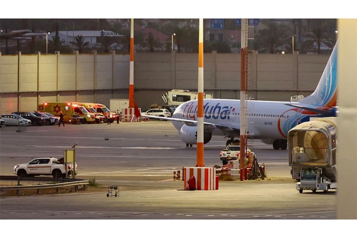 Es sind Szenen wie im Thriller, die sich in einem Flydubai-Flug abspielen. Ein Pilot sticht angeblich auf den andern ein. Passagiere berichten von Blut im Cockpit – und Panik in der Kabine.