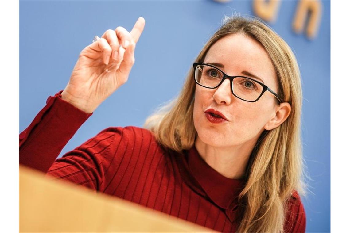Alena Buyx gegen Impfpflicht für bestimmte Berufsgruppen Ethikratsvorsitzende Alena Buyx hält eine Impfpflicht für bestimmte Berufsgruppen für unnötig. Foto: Michael Kappeler/dpa