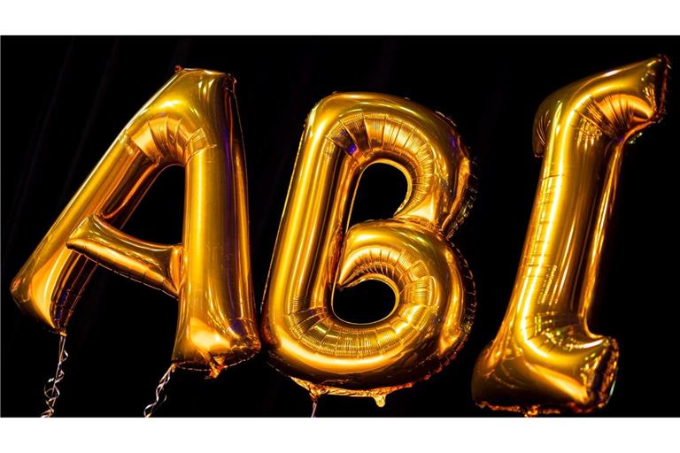 Etwa 10.000 Euro hat ein Abiturjahrgang für die Abschlussfeier gespart - nun ist das Geld weg und die Polizei ermittelt. (Symbolbild)