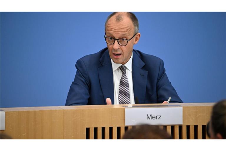 Etwa 90 Minuten lang stellte sich Kanzler Merz den Fragen der Hauptstadtjournalisten.