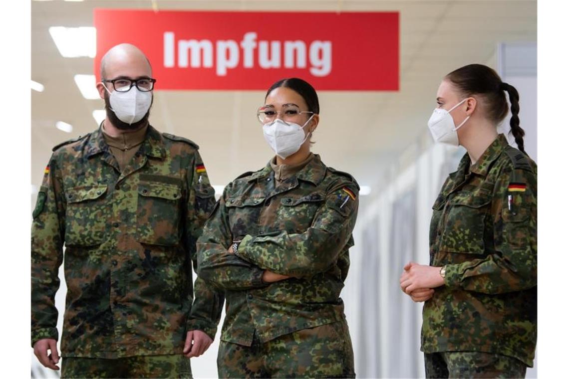 Bundeswehr fast vollständig durchgeimpft Etwa 94 Prozent der Bundeswehrsoldaten sind geimpft oder genesen. Foto: Sven Hoppe/dpa/Symbolbild