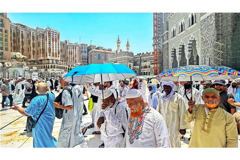 Etwa zwei Millionen Muslime pilgern nun wieder nach Mekka.